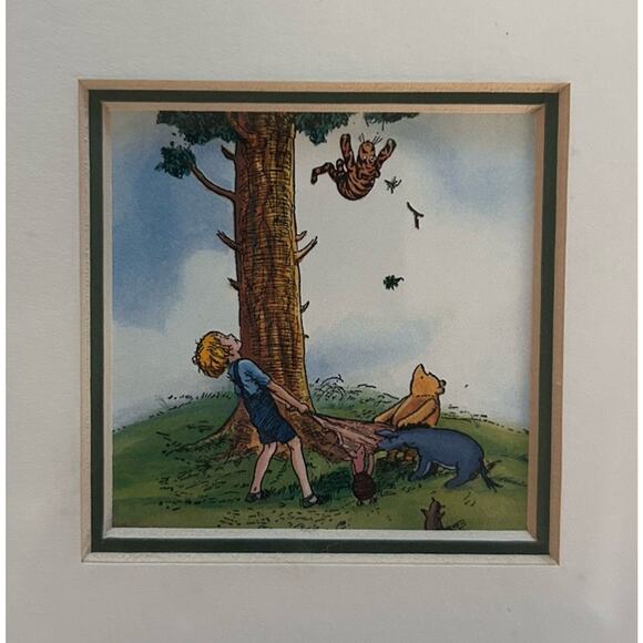 Vintage Classic Winnie The Pooh Picture Frame Nursery Baby Wall Art Gold Frame - Picture 5 of 6